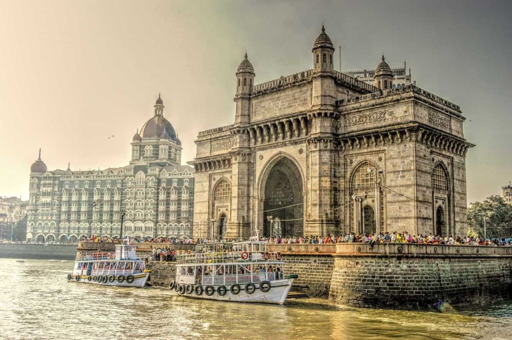 Few Places You Should Always Include In Your Mumbai Trip